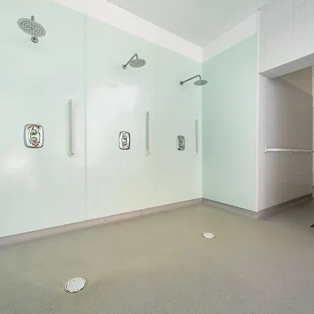 Jubilee Ground-floor Single Bedroom *